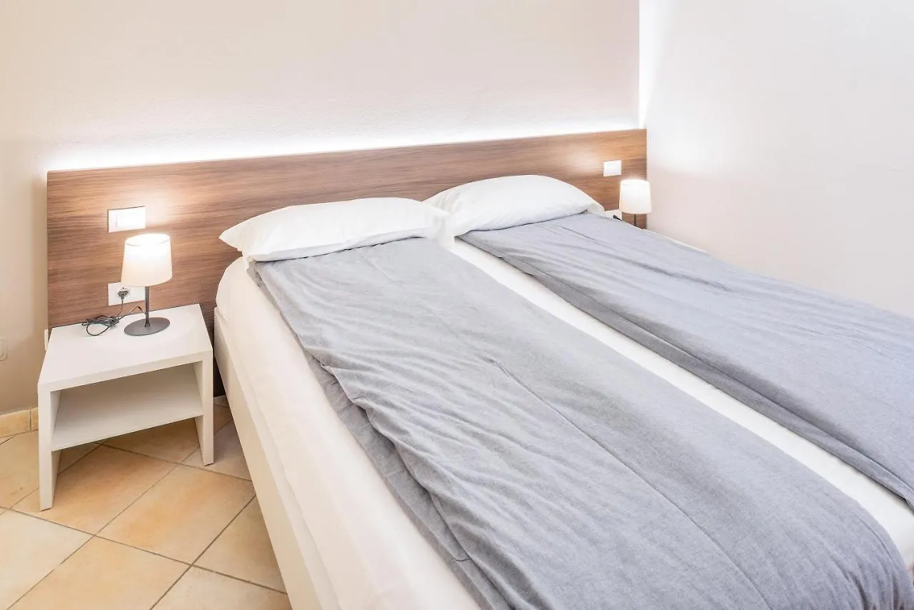 Residence Campana Bardolino 0*,