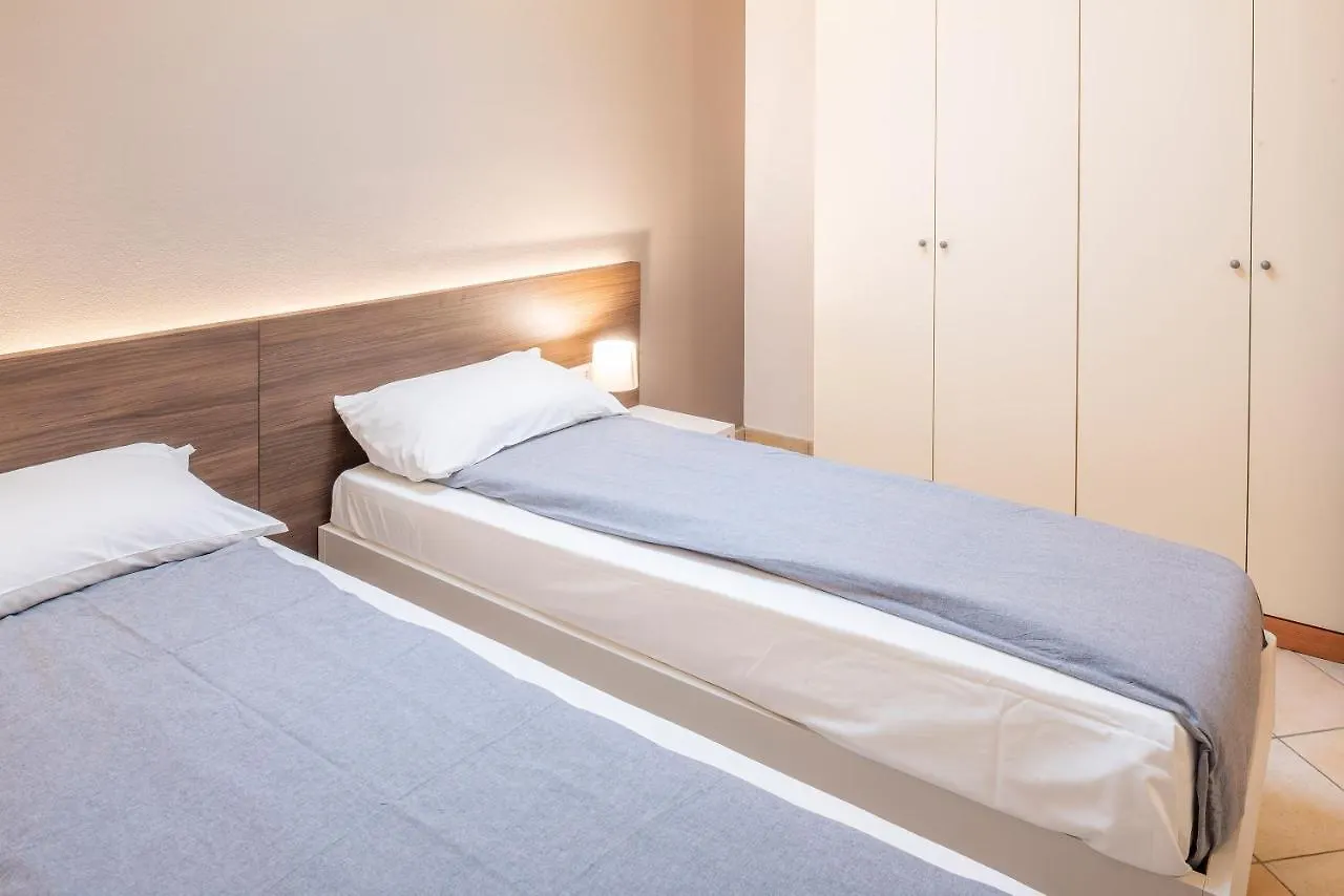 Residence Campana Bardolino 0*,  Italy