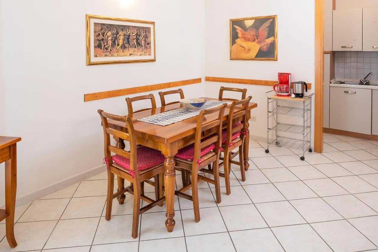 Residence Campana Bardolino 0*,